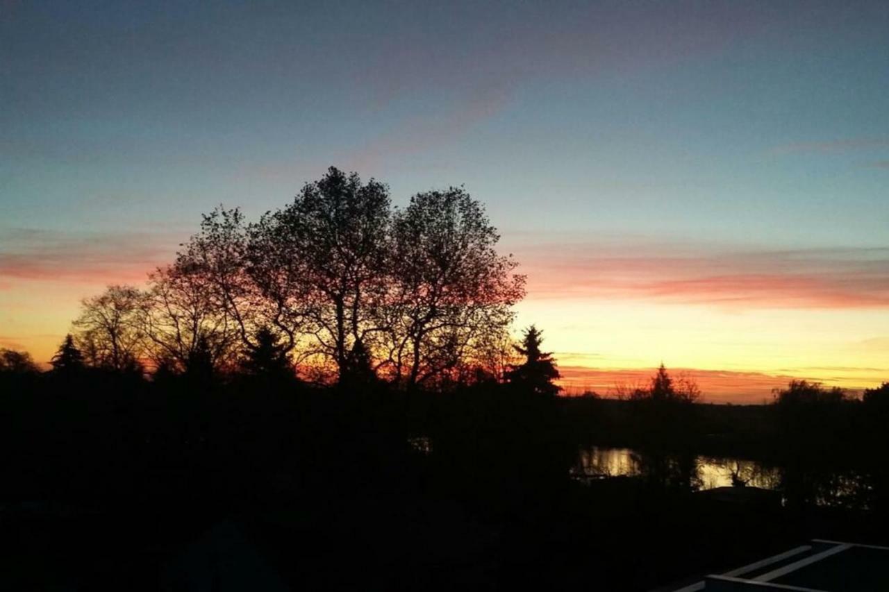 Ferienwohnung Mit Seeblick Brandenburg  Esterno foto
